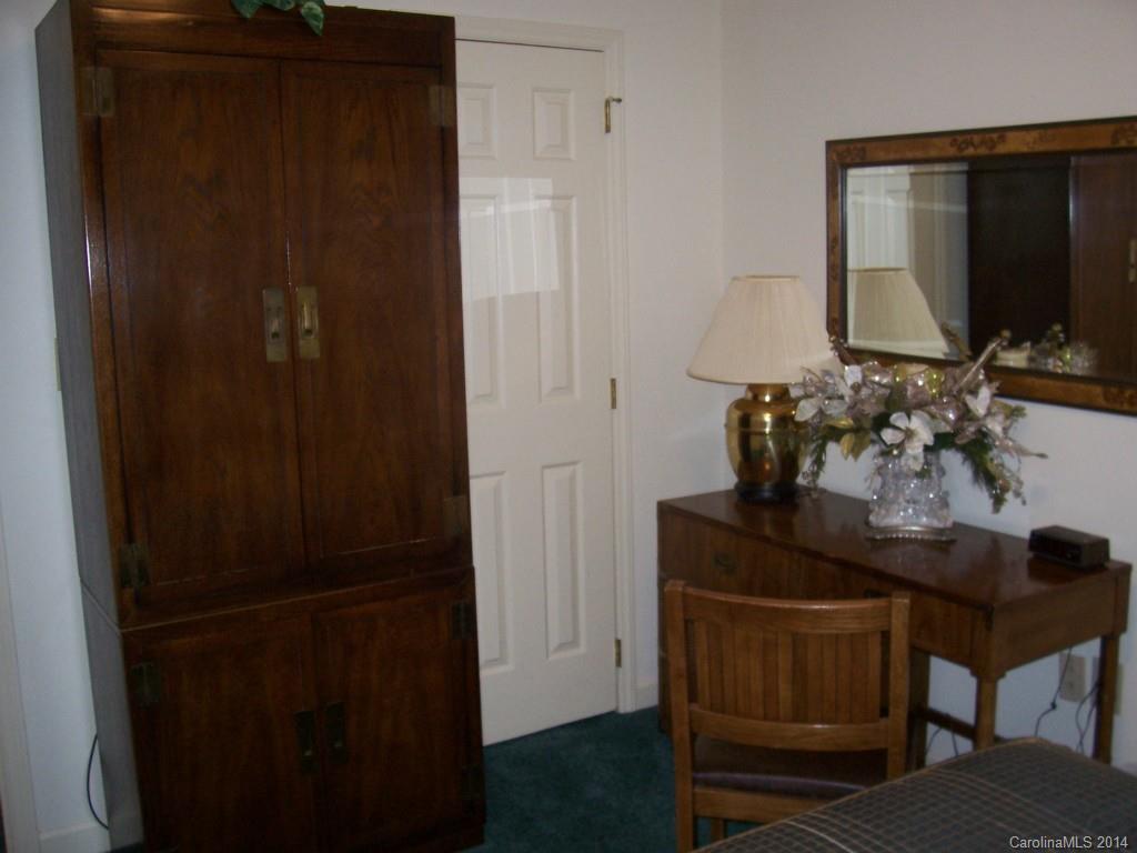 Dogwood Hills - Residential Lease