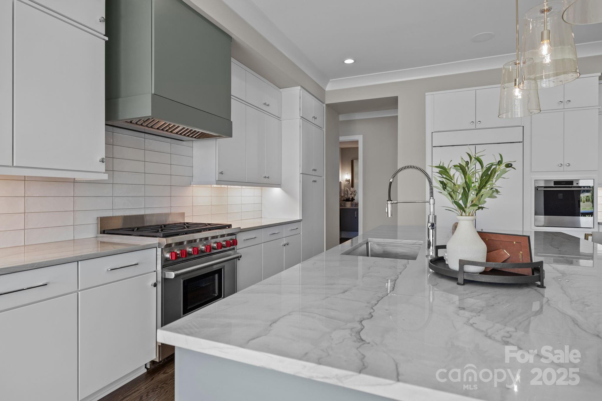 Broadmoor at Marvin - Residential