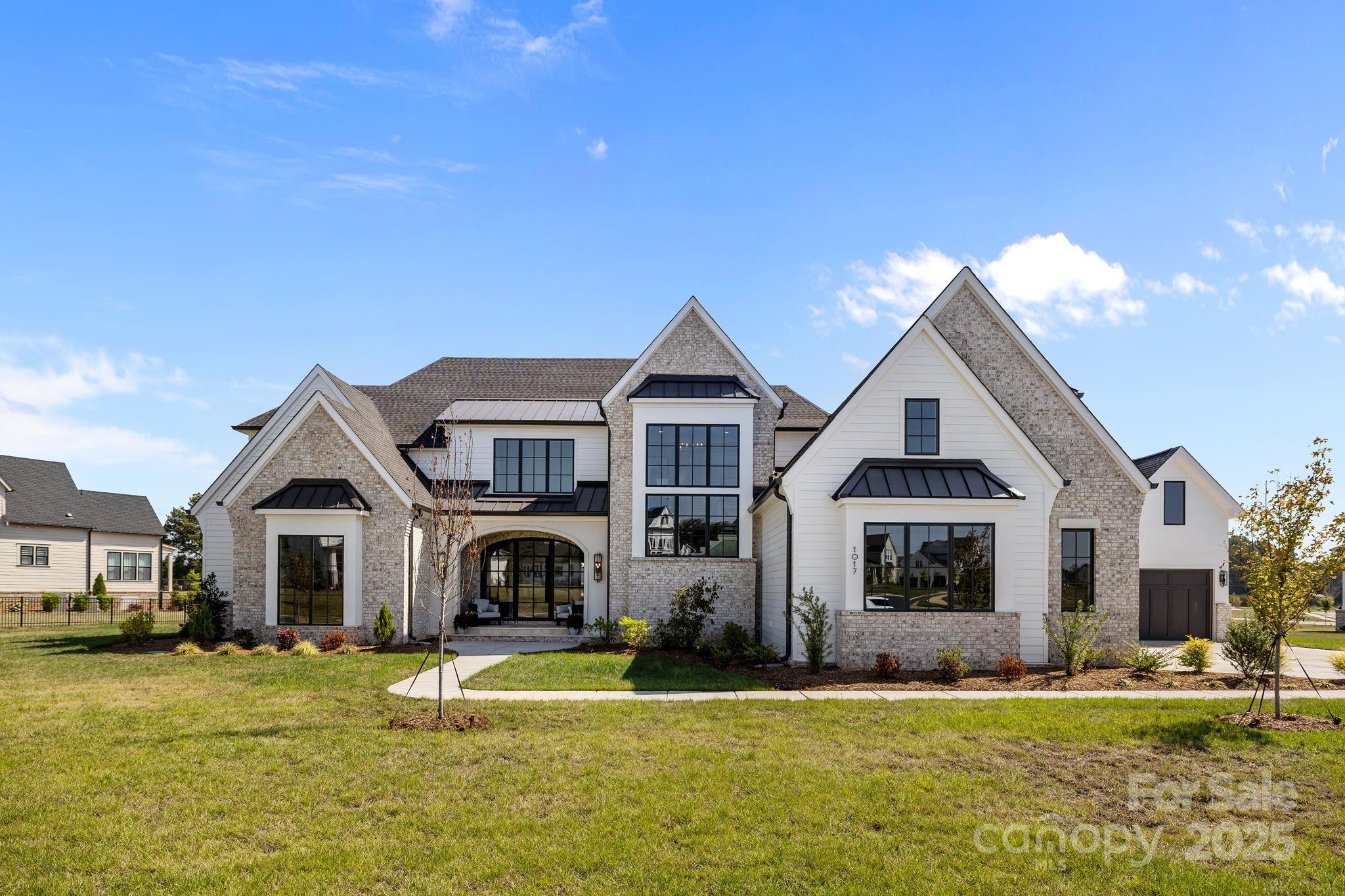 Broadmoor at Marvin - Residential