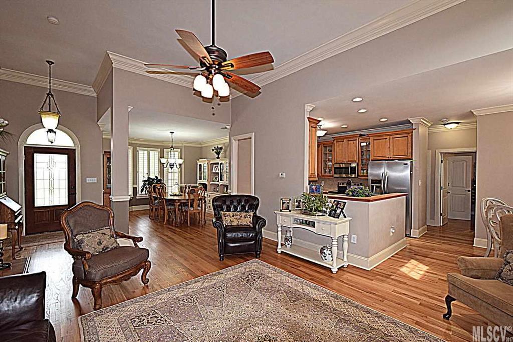 Lincoln Greens - Residential