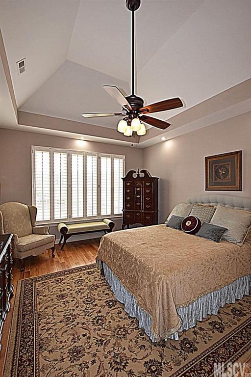 Lincoln Greens - Residential