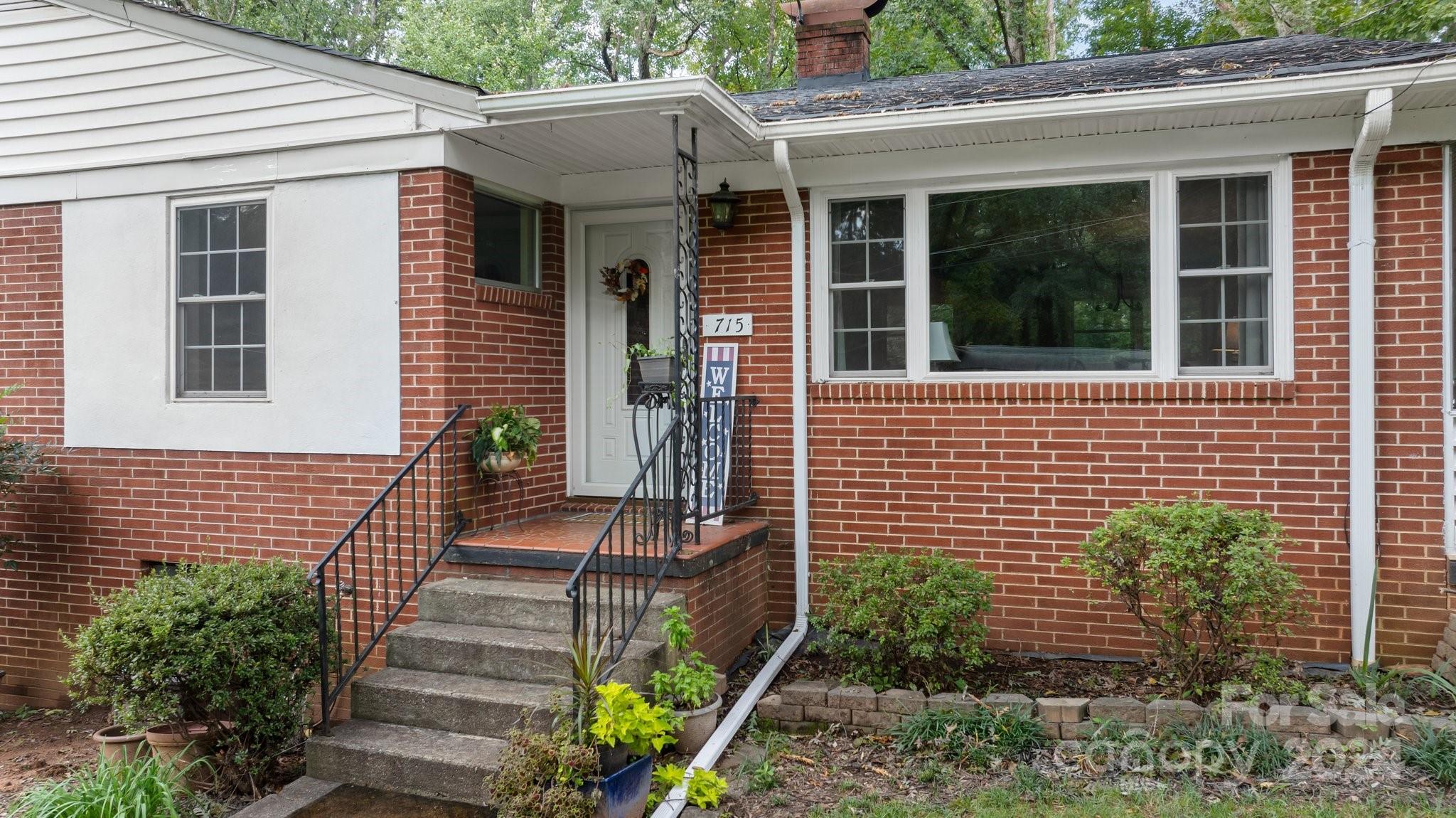 Wilburn Hunsucker Estate - Residential