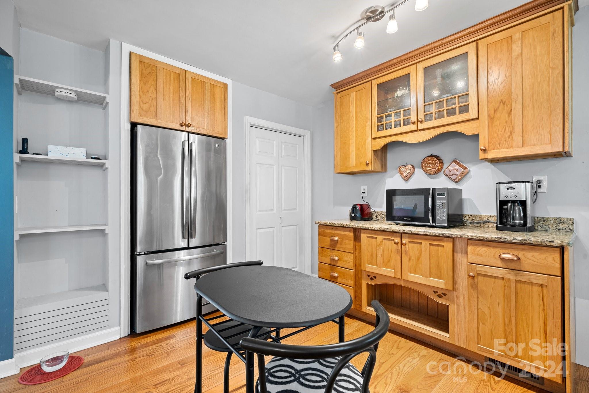 Wilburn Hunsucker Estate - Residential