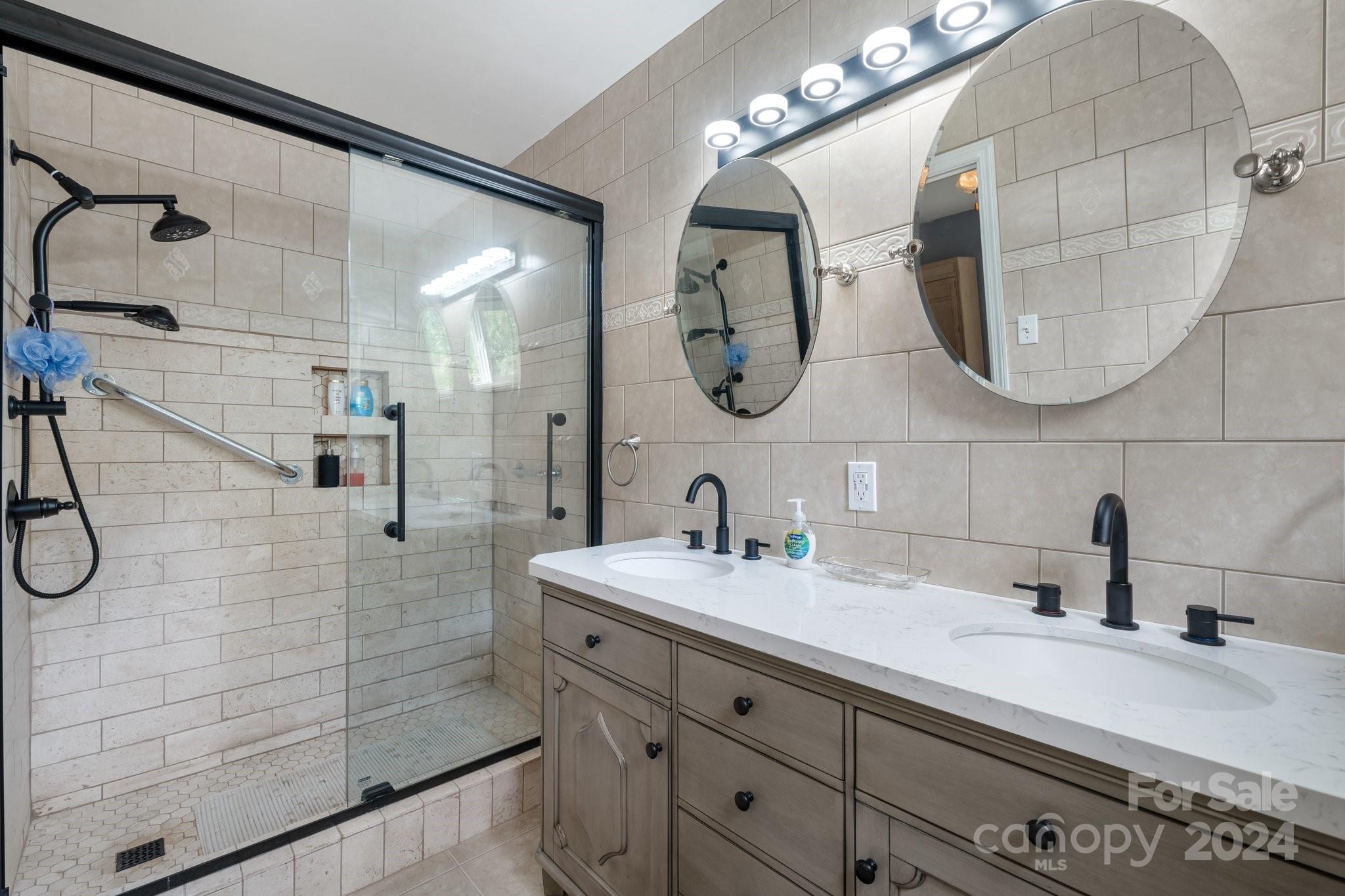 Wilburn Hunsucker Estate - Residential