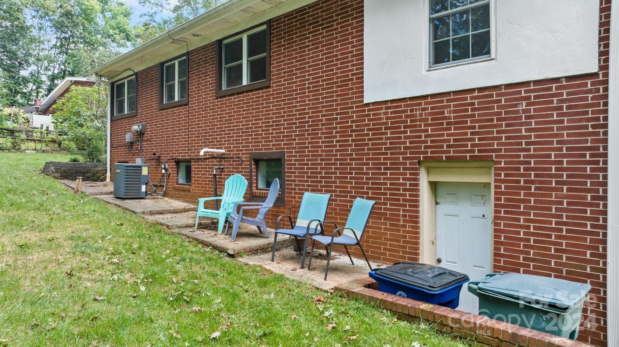 Wilburn Hunsucker Estate - Residential