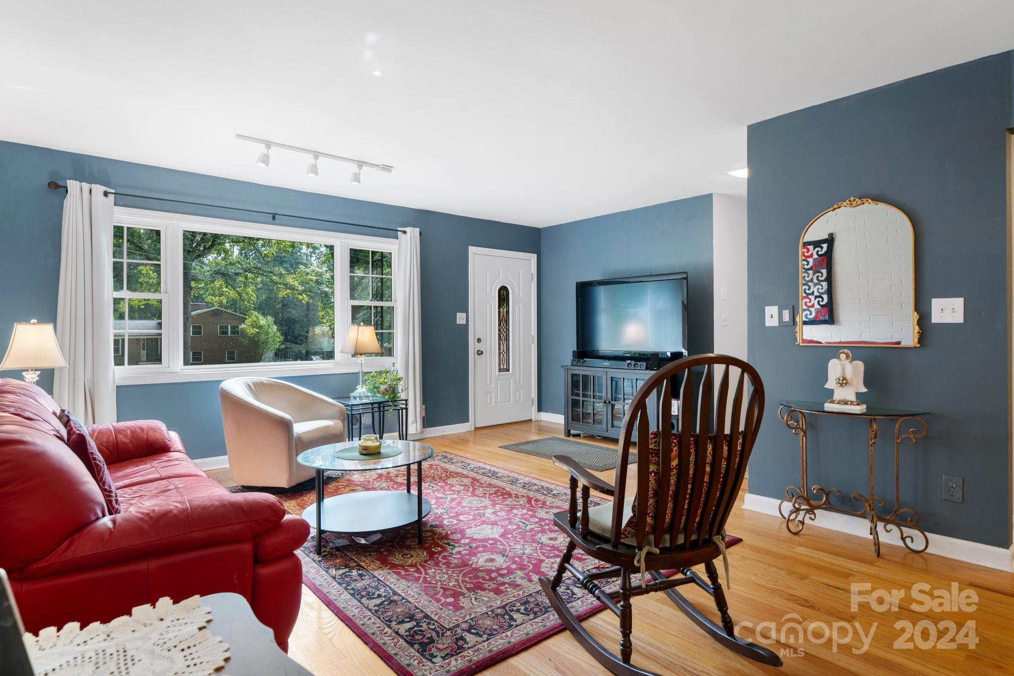 Wilburn Hunsucker Estate - Residential