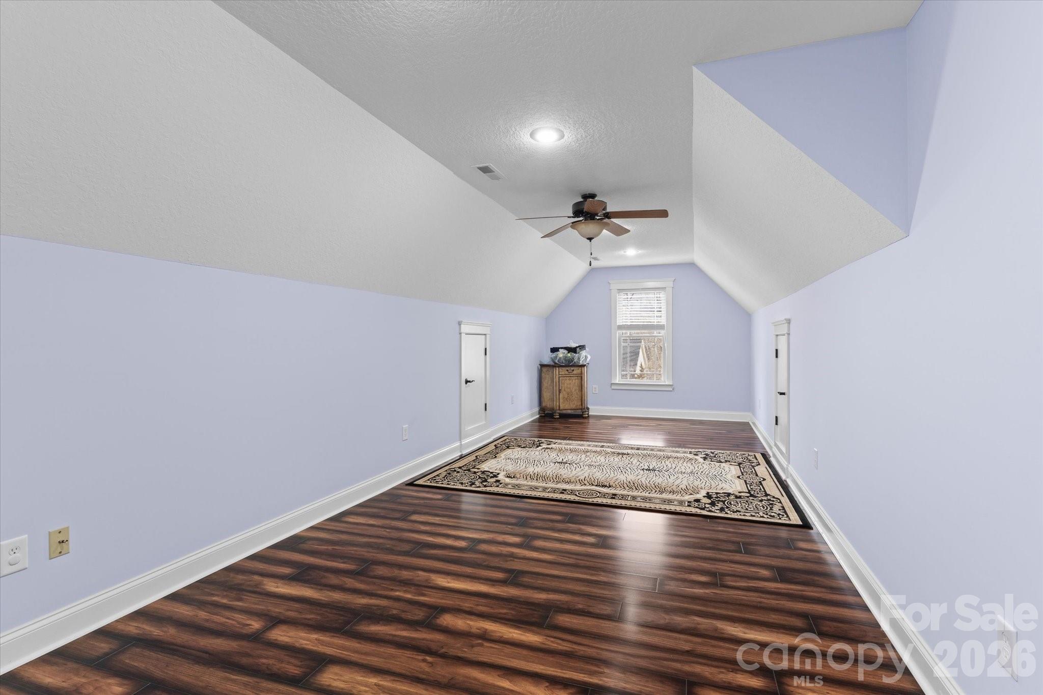 Woodleaf - Residential