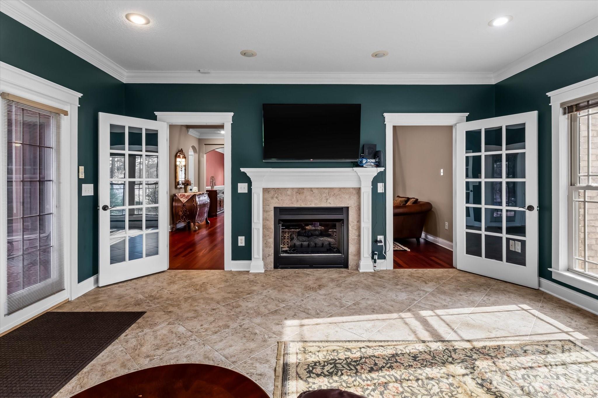 Woodleaf - Residential