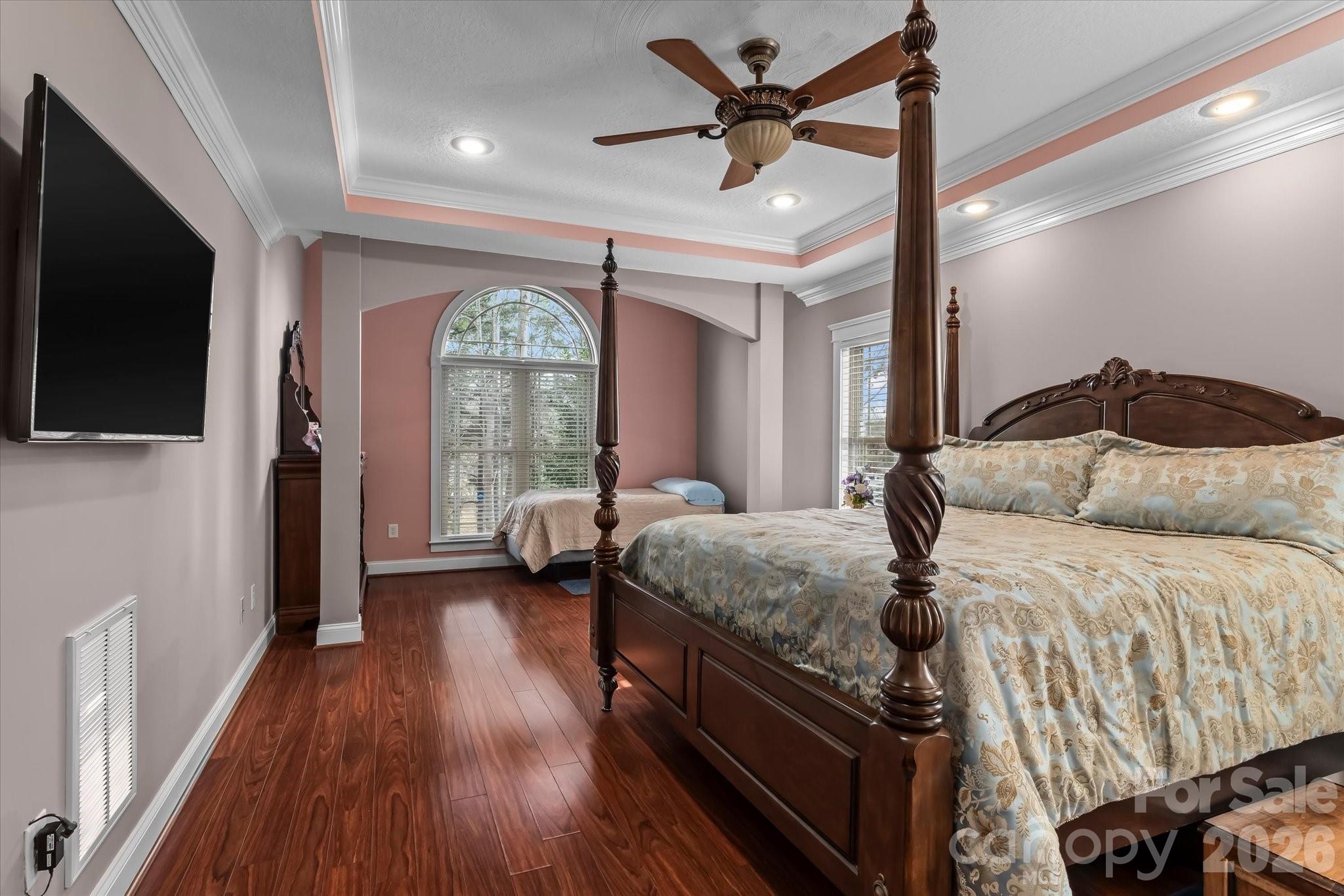 Woodleaf - Residential