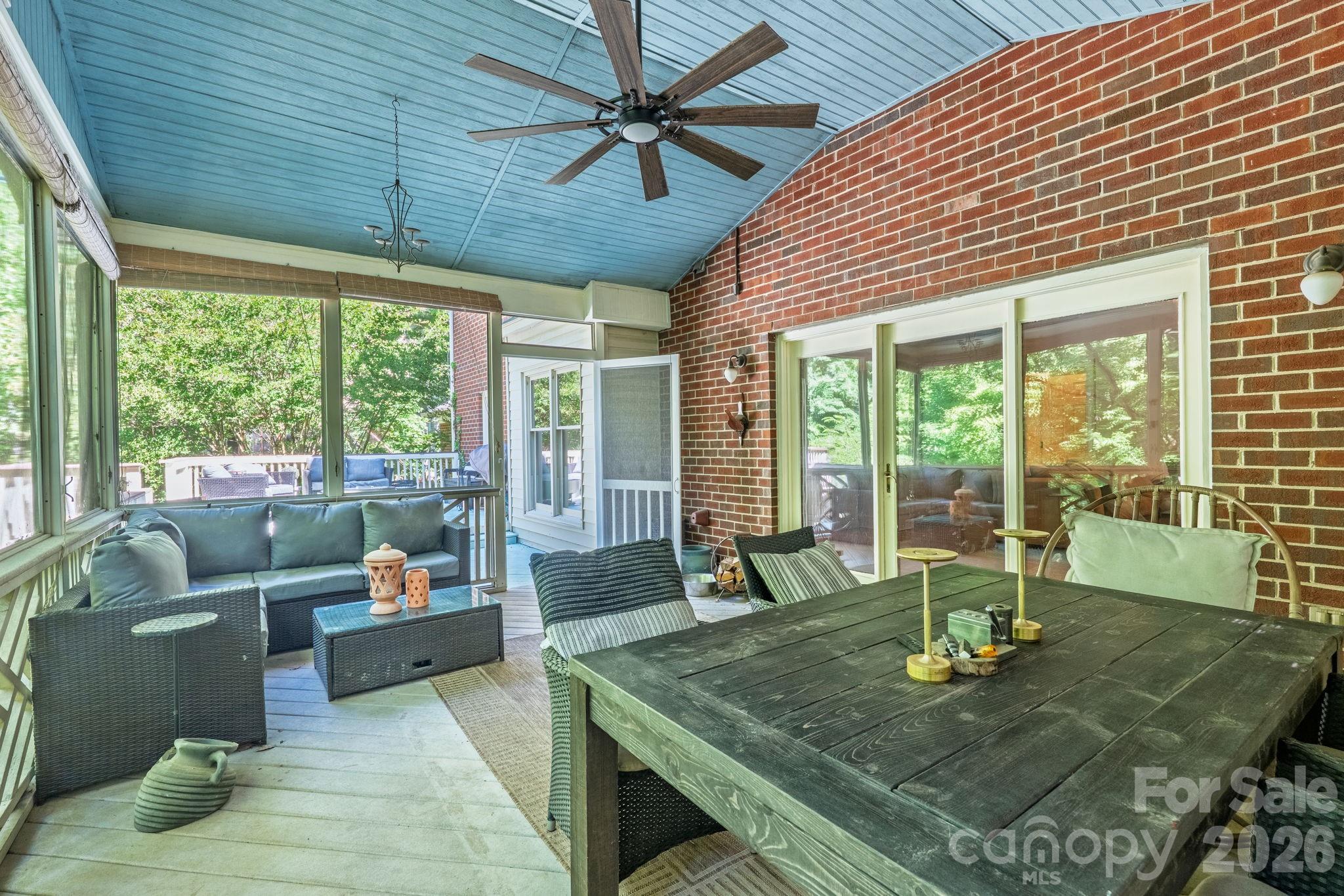 Huntington - Residential