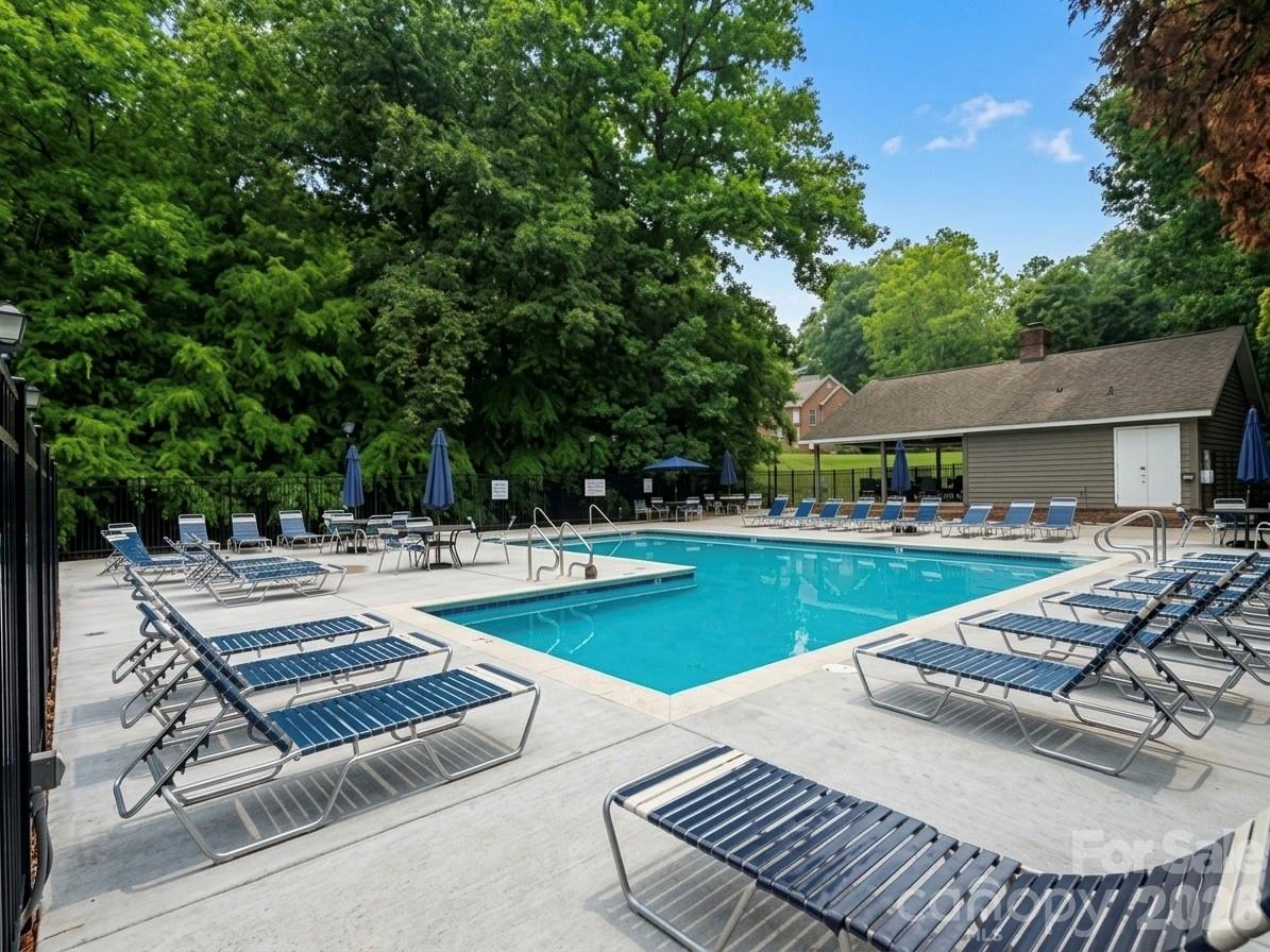 Huntington - Residential
