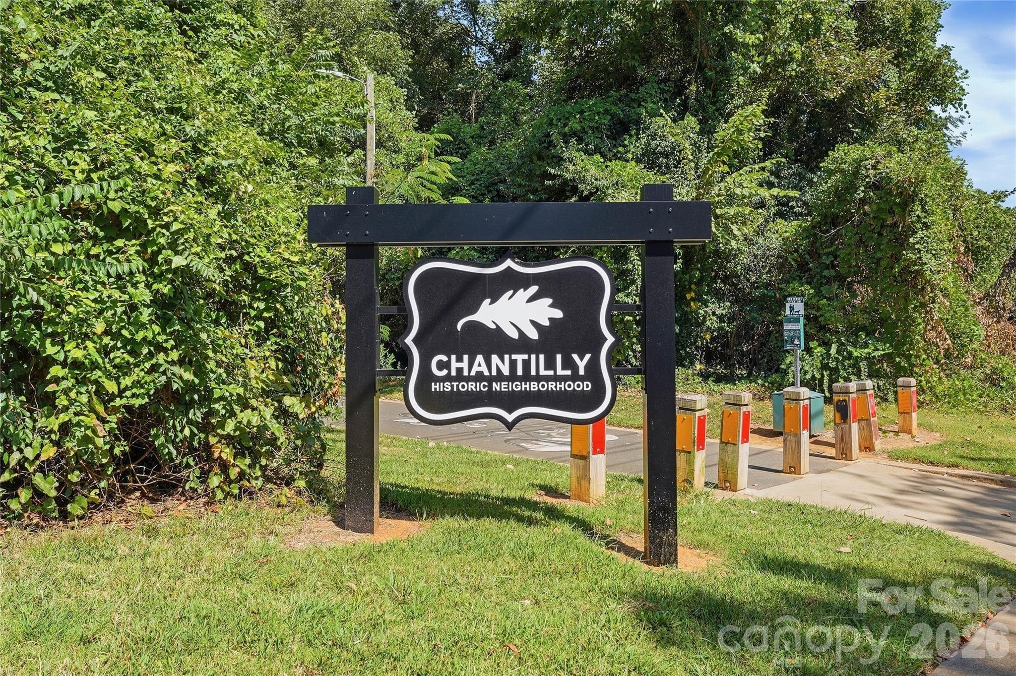 2424 Kingsbury Drive