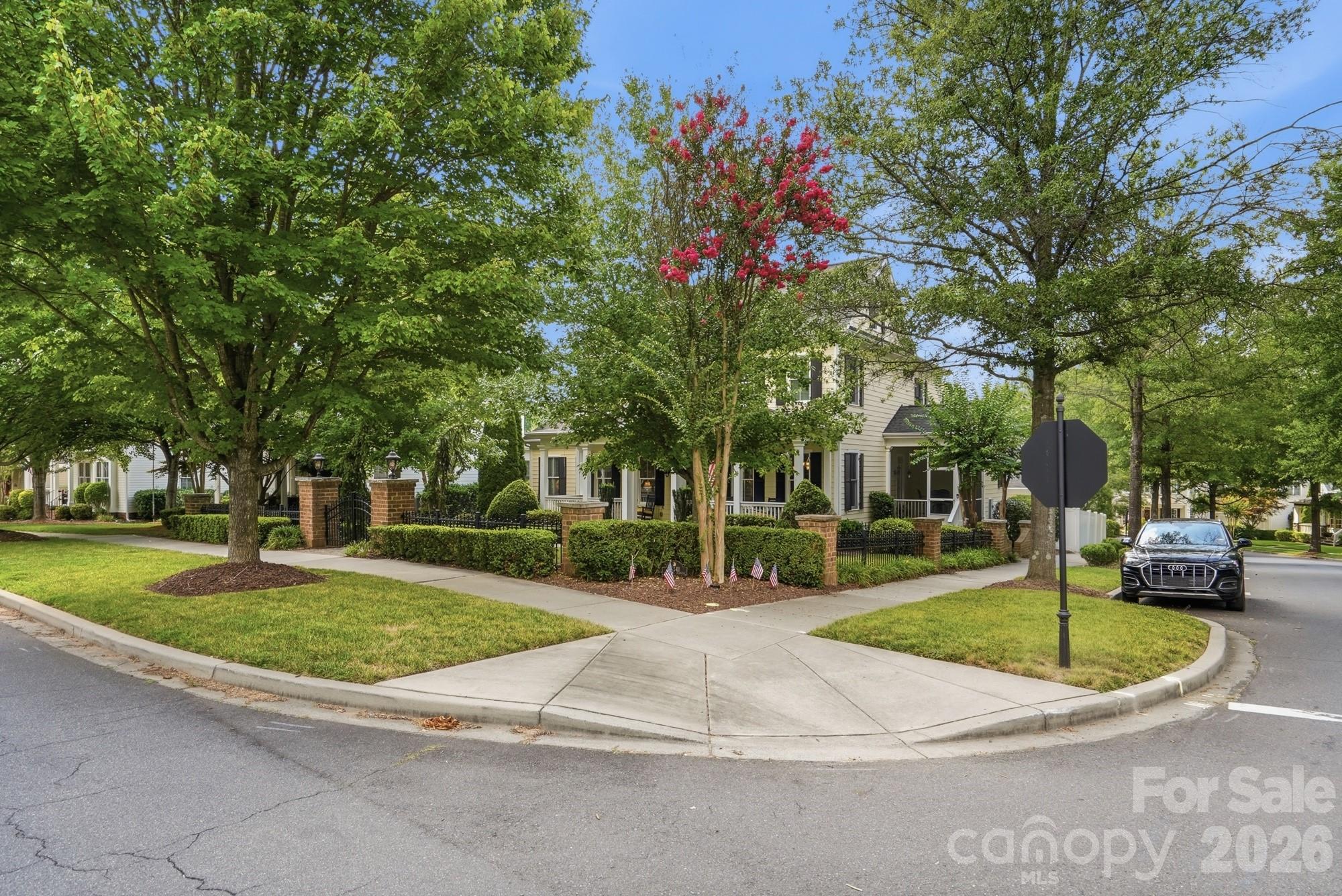4341 Birkshire Heights