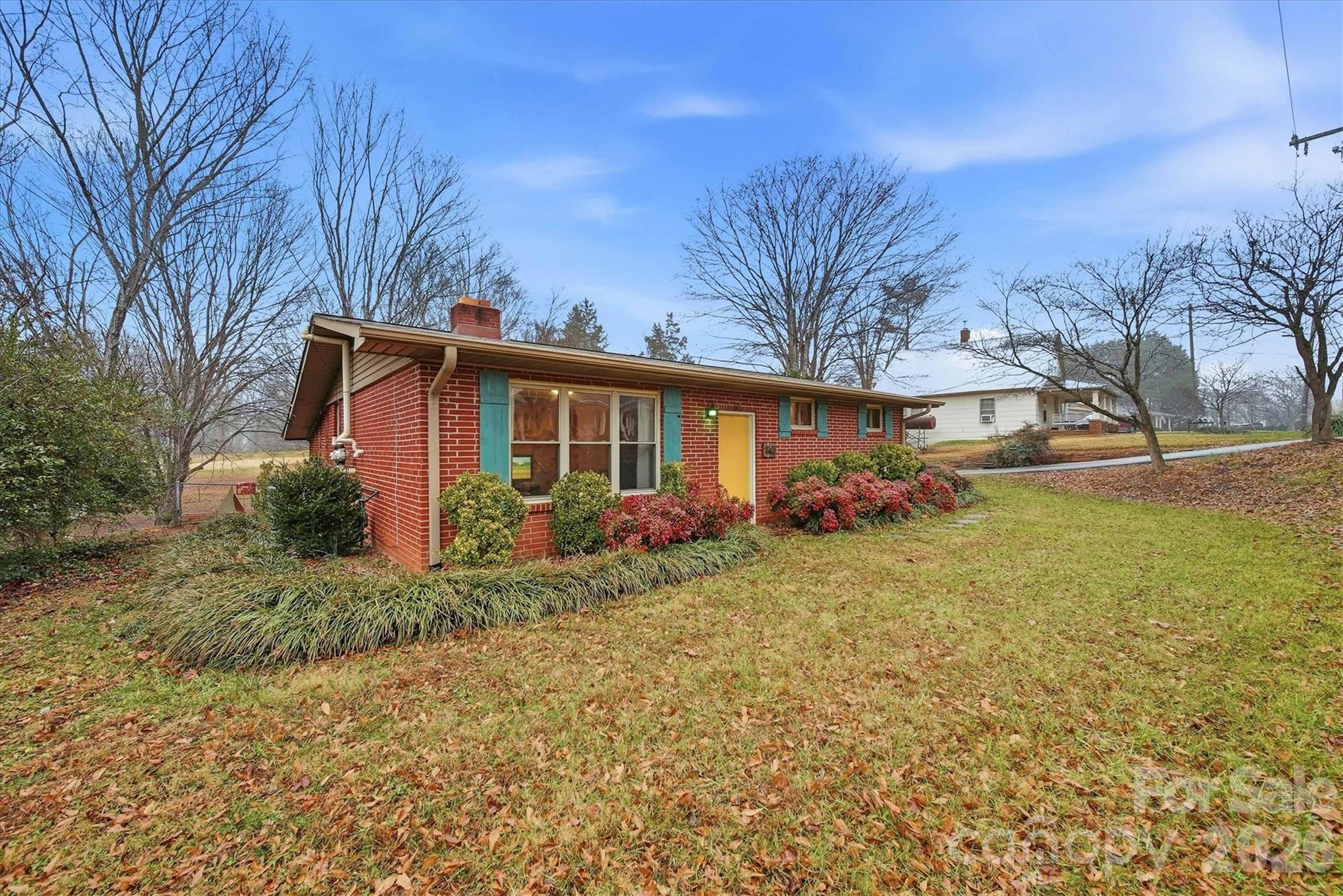 140 29th Avenue Drive NW