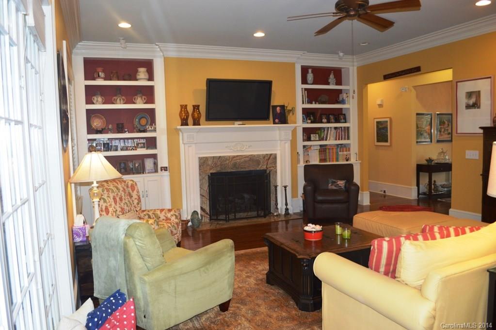 The Palisades - Residential