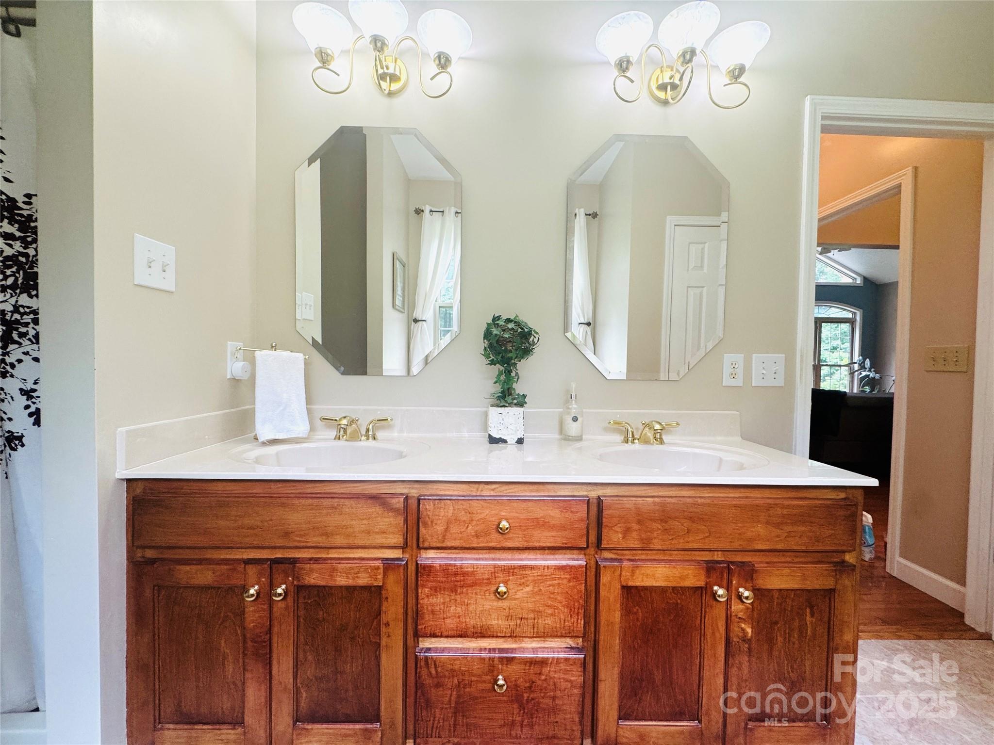 River Walk - Residential