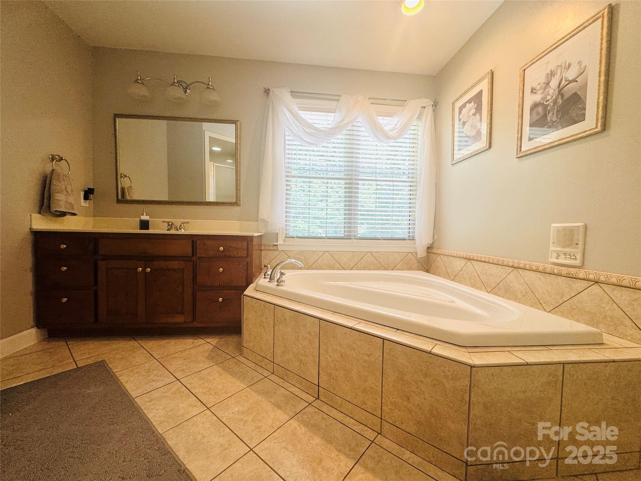 River Walk - Residential