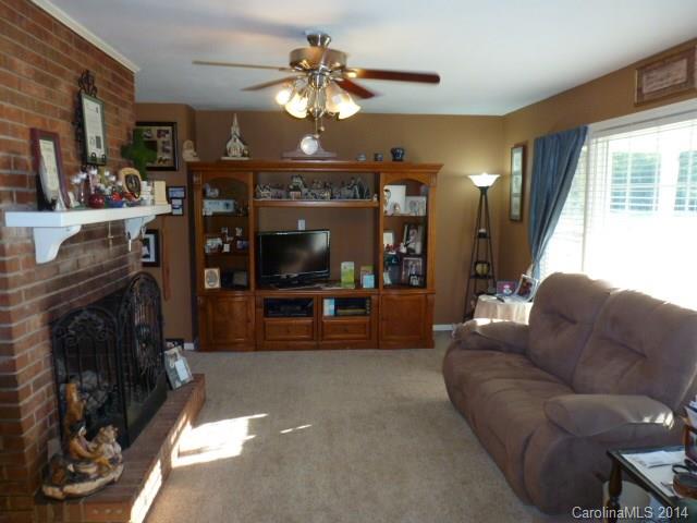 Country Club Estates - Residential