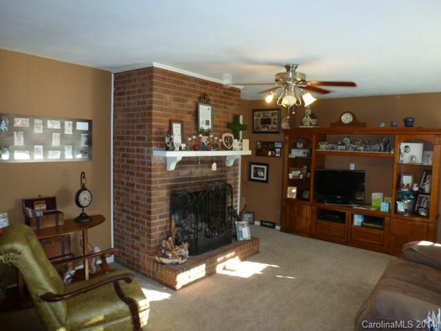 Country Club Estates - Residential