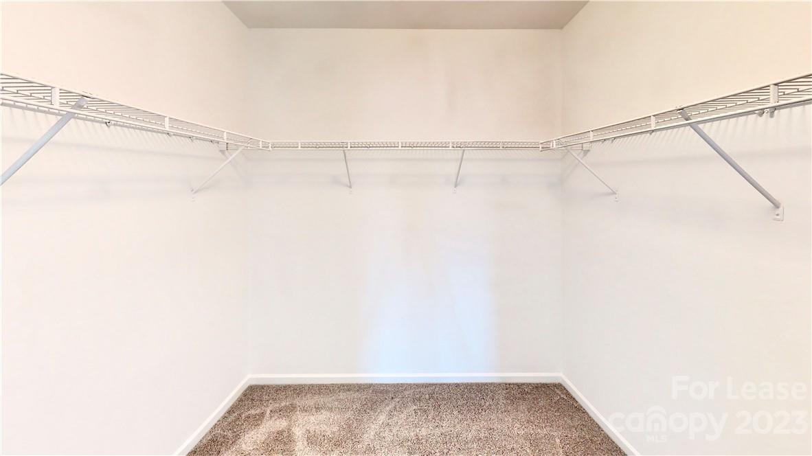 Stowe Pointe - Residential Lease