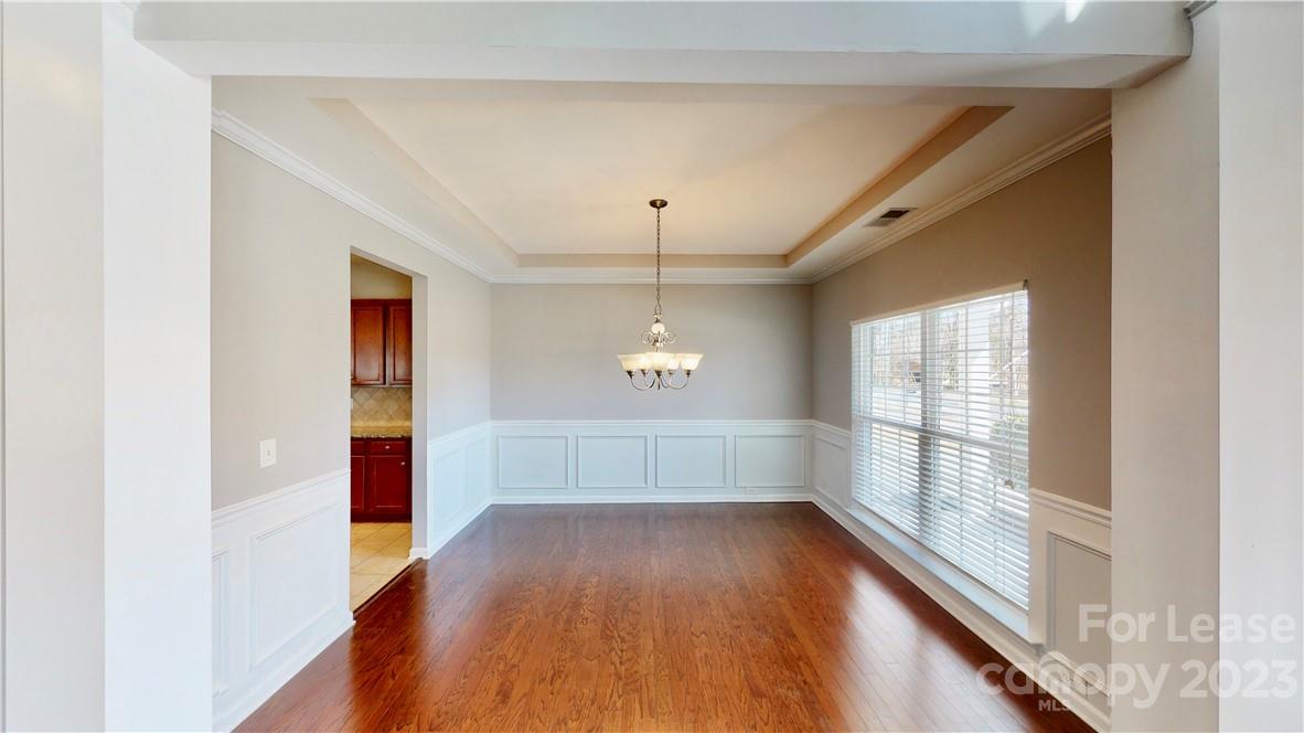 Stowe Pointe - Residential Lease