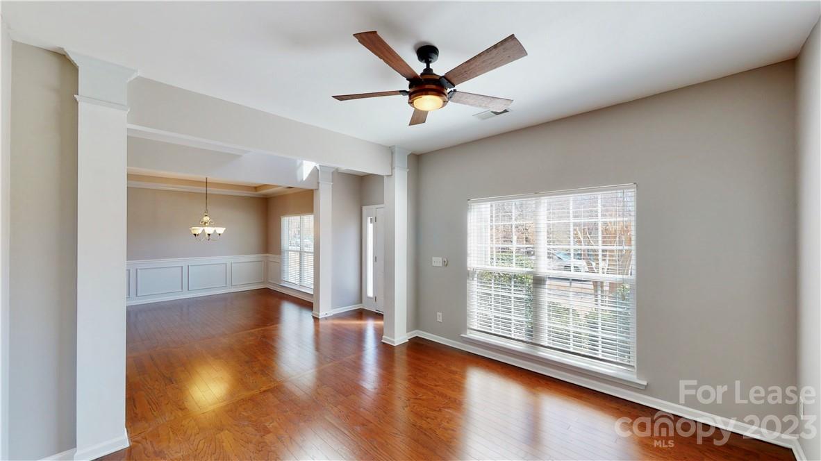 Stowe Pointe - Residential Lease