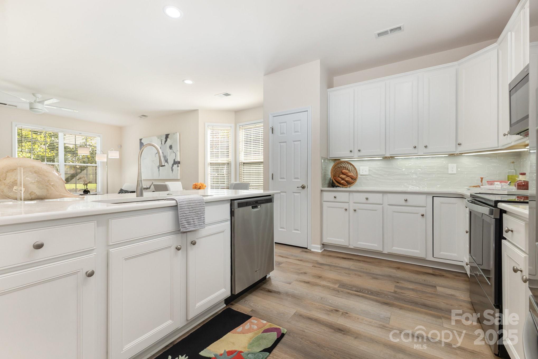 Four Seasons At Gold Hill - Residential