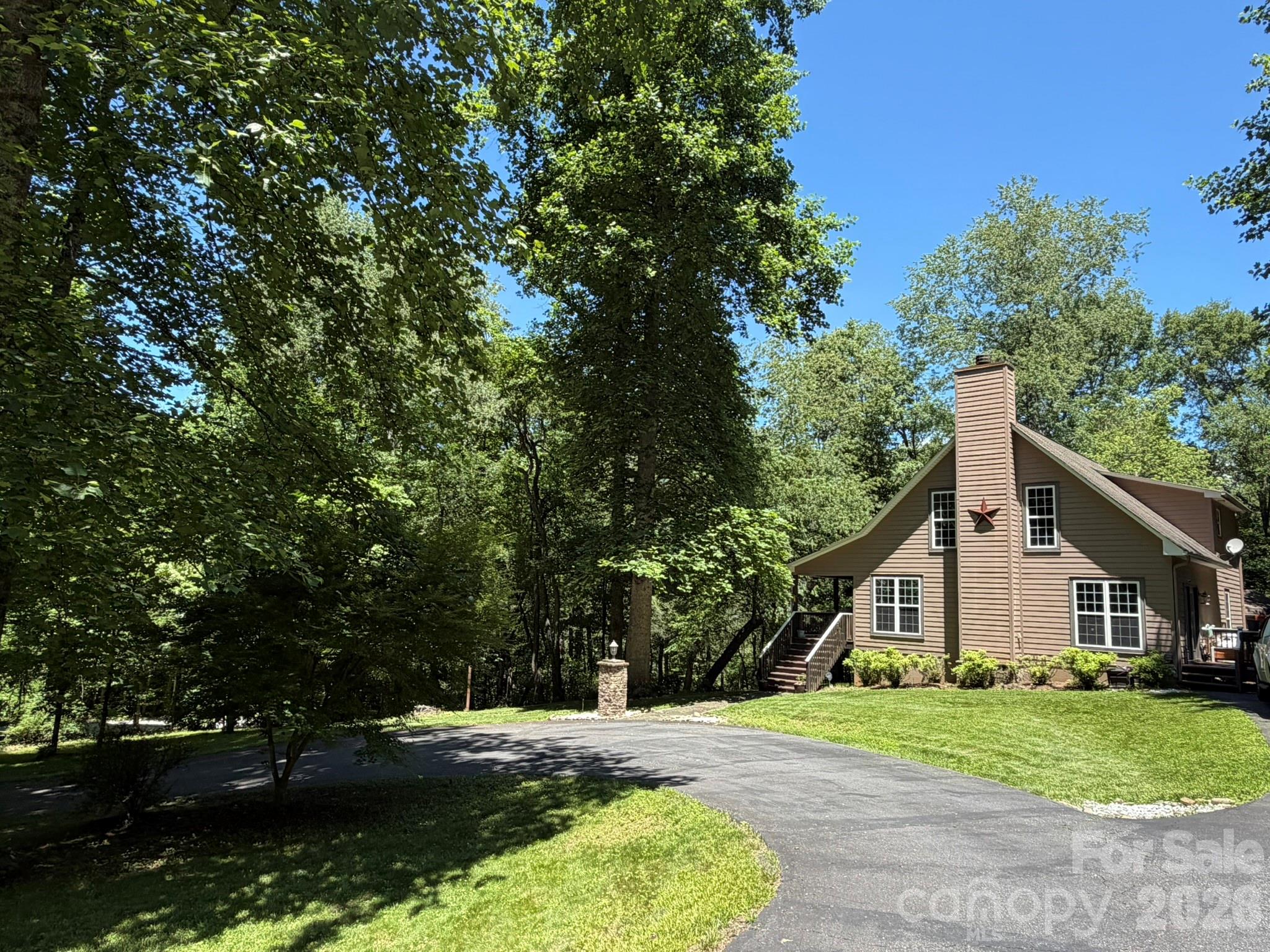 315 Honey Locust Lane
