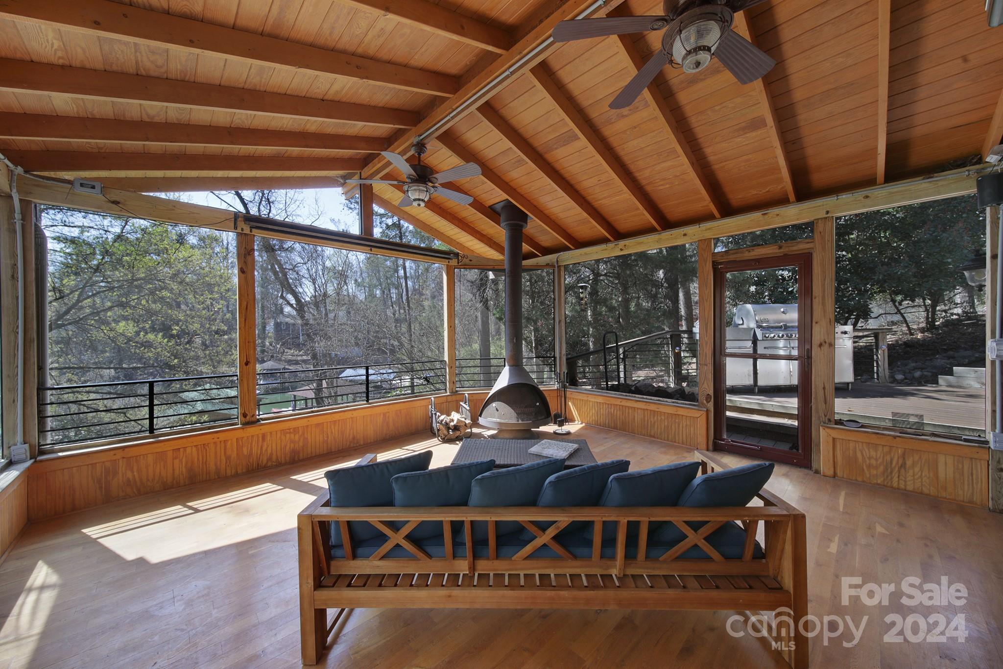 Tega Cay - Residential