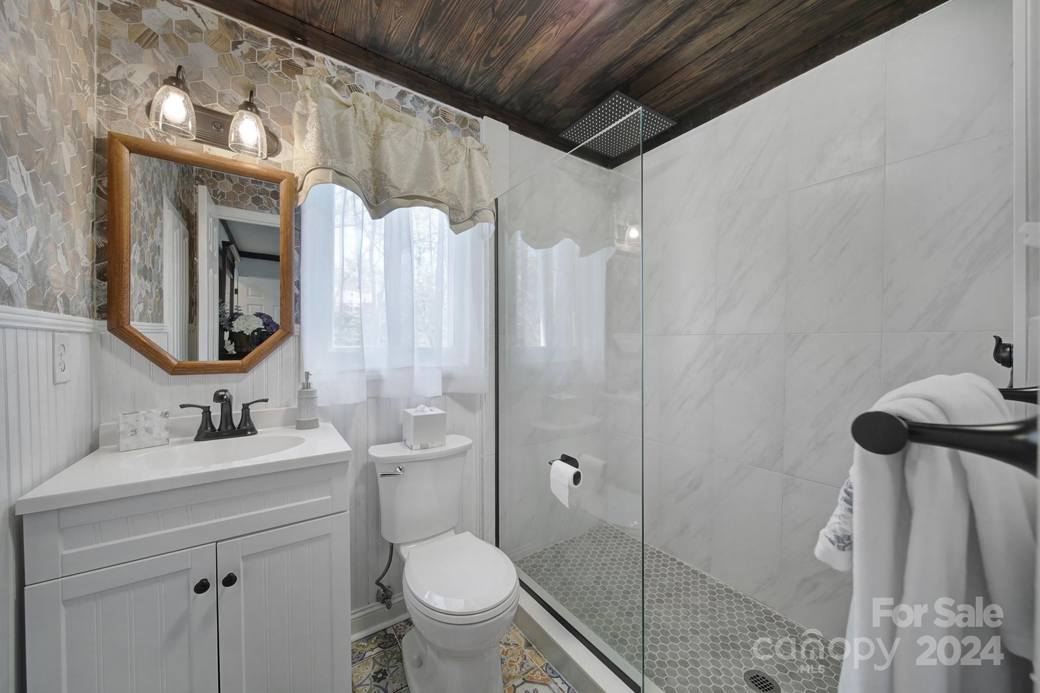 Tega Cay - Residential