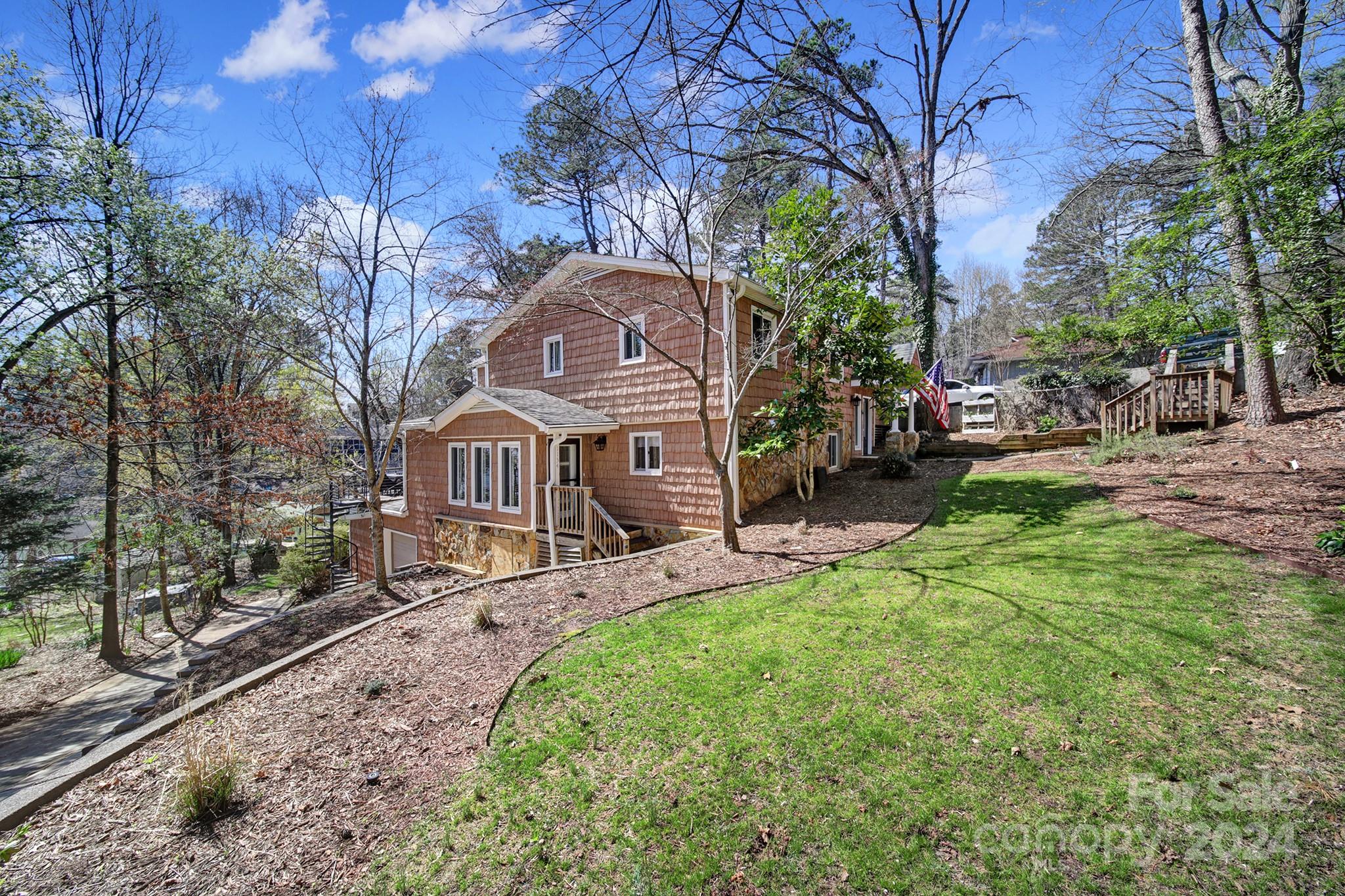 Tega Cay - Residential