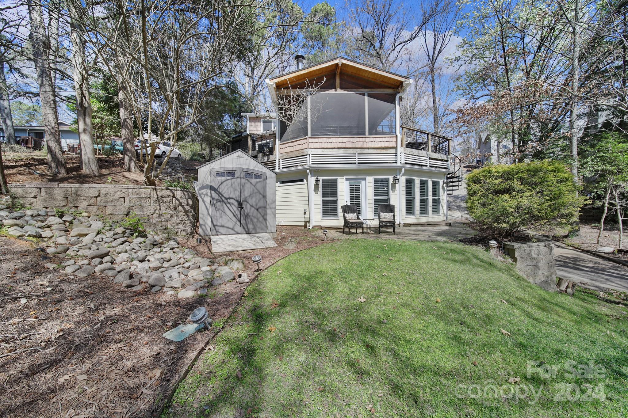 Tega Cay - Residential