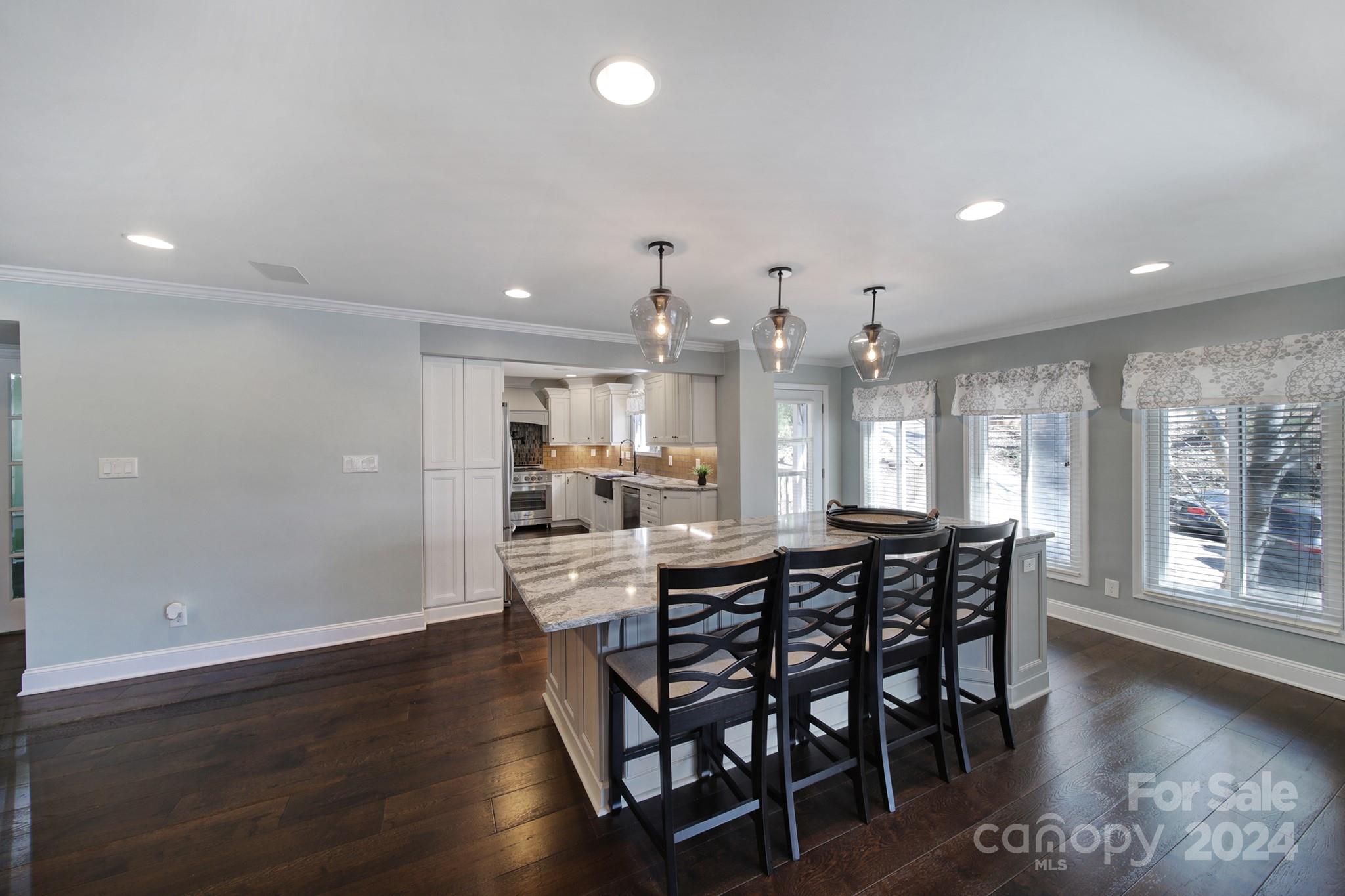 Tega Cay - Residential