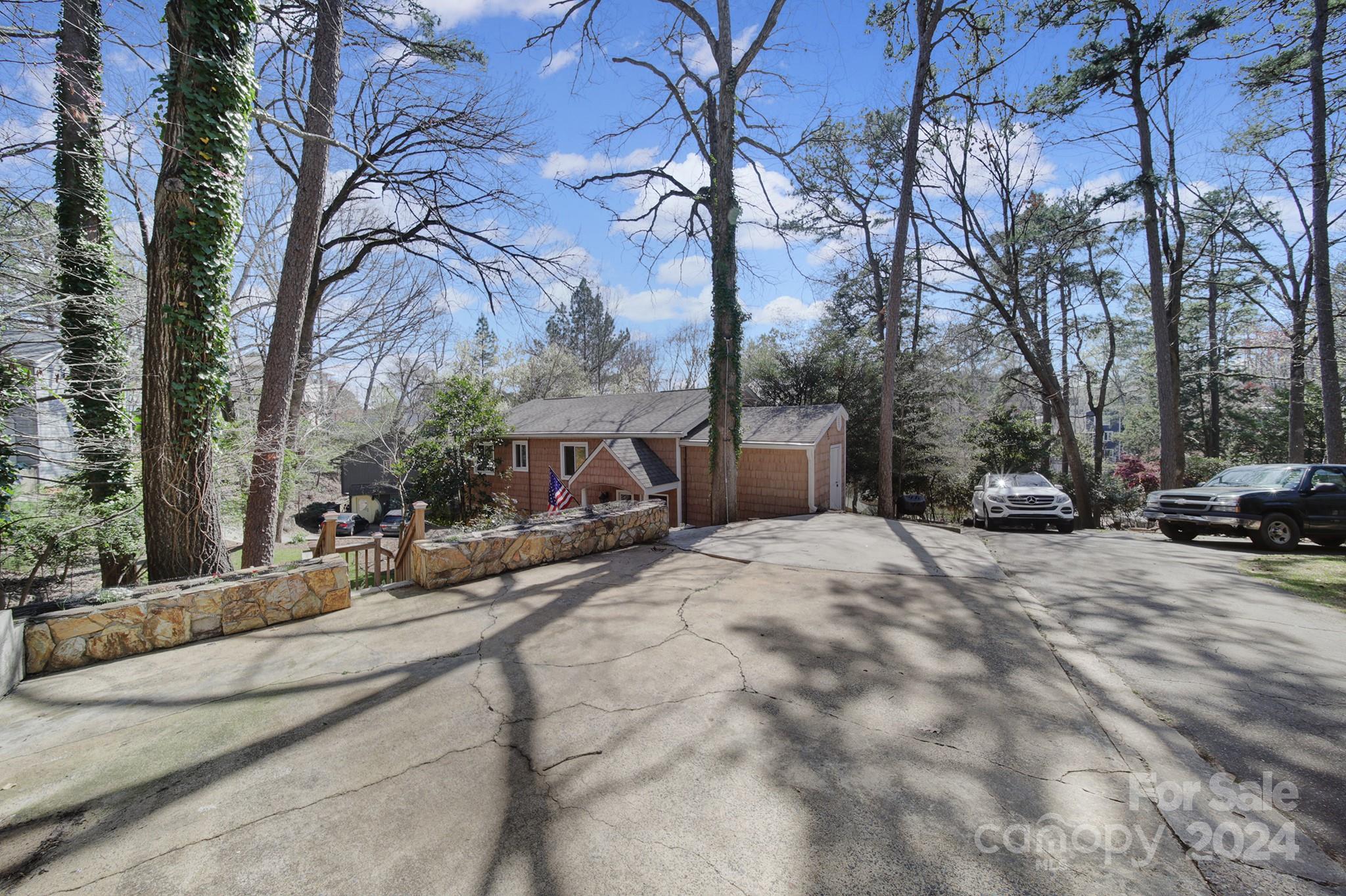 Tega Cay - Residential