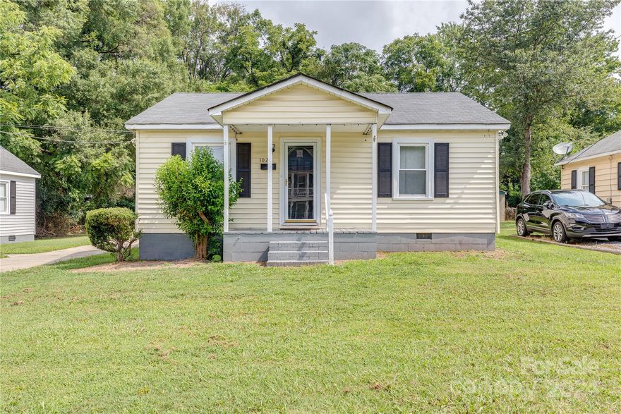 Location, Location, Location! This property is a gem in the heart of one of the most desirable areas. Situated on a generous lot, the opportunities are endless—expand, develop, or create your dream home! Walkable to the vibrant NODA district and just a short distance to the eclectic Plaza Midwood, bustling South End, and lively Uptown, this spot offers the ultimate in urban convenience and lifestyle. Perfect for first-time buyers, savvy investors, or those with a vision to tear down and rebuild, this property promises potential. Whether you want to flip it, build anew, use it as an Airbnb, or simply collect rental income, the choice is yours. Don't miss out on this incredible opportunity to own a piece of prime real estate in a location where possibilities are truly limitless! Property also listed in a package listing MLS# 4144248.