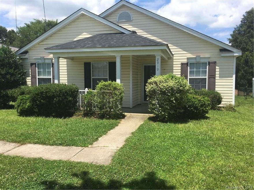 This one owner home is ready for its next family.  The one level has a great open layout.  It has a large master suite with a walk in closet.  The kitchen is cozy with lots of counter space and storage.  The screened in porch is great for those evenings to wind down with a glass of lemonade.  Schedule your showing today!!!!