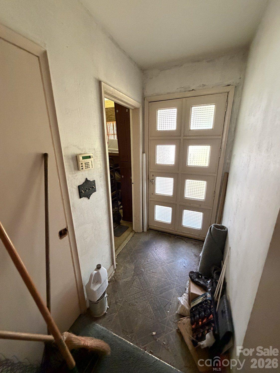 1932 York Drive