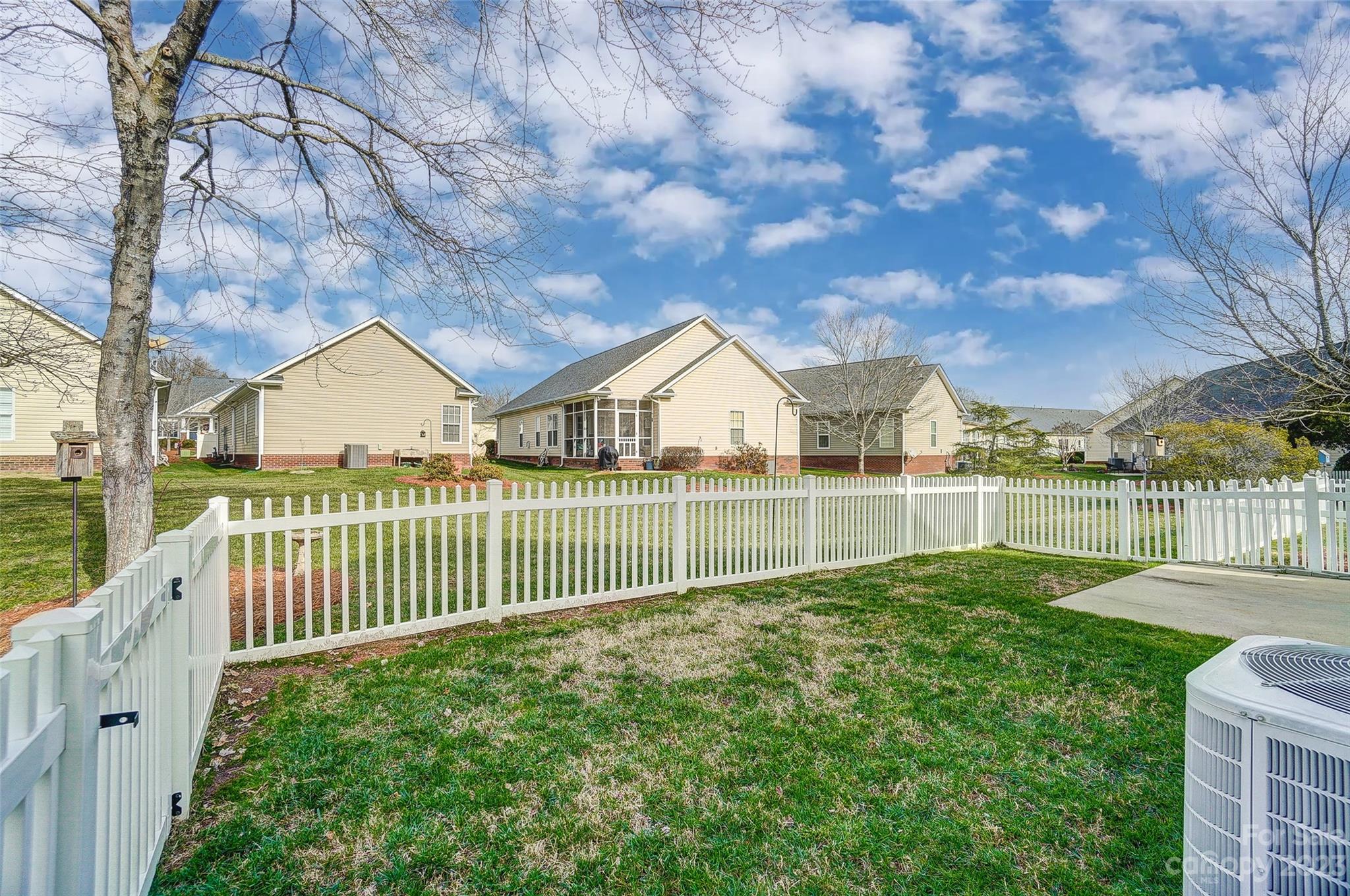 Curry Place - Residential