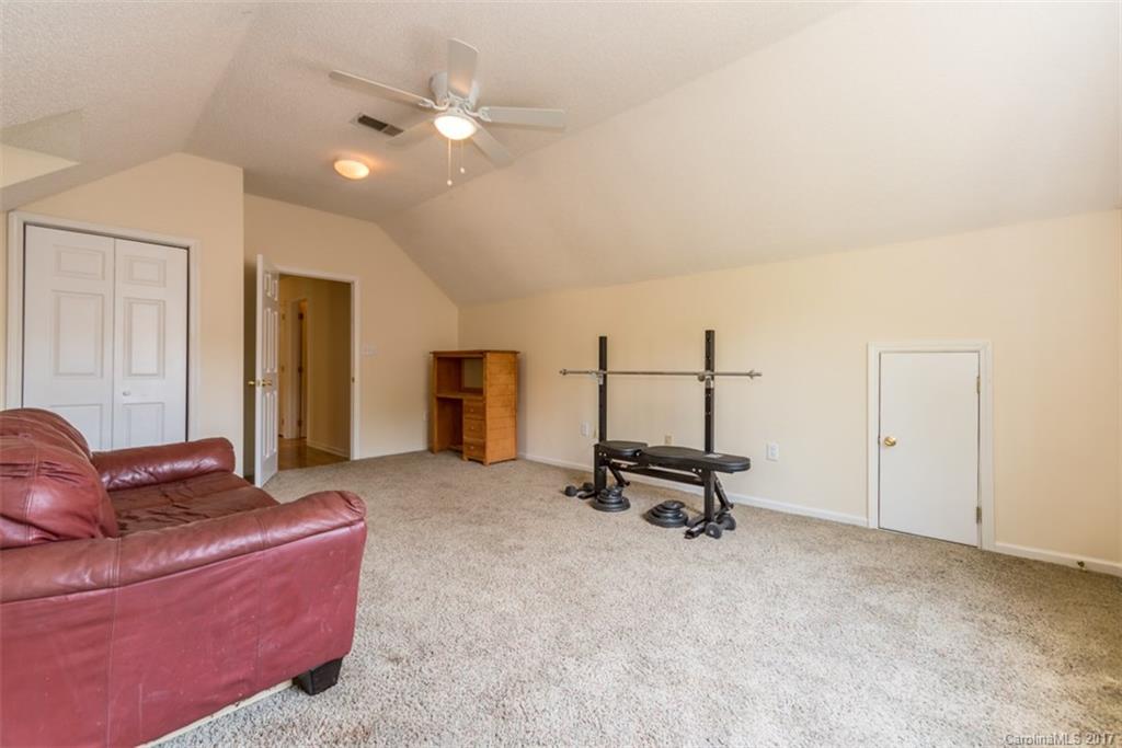 The Villages of Leacroft - Residential