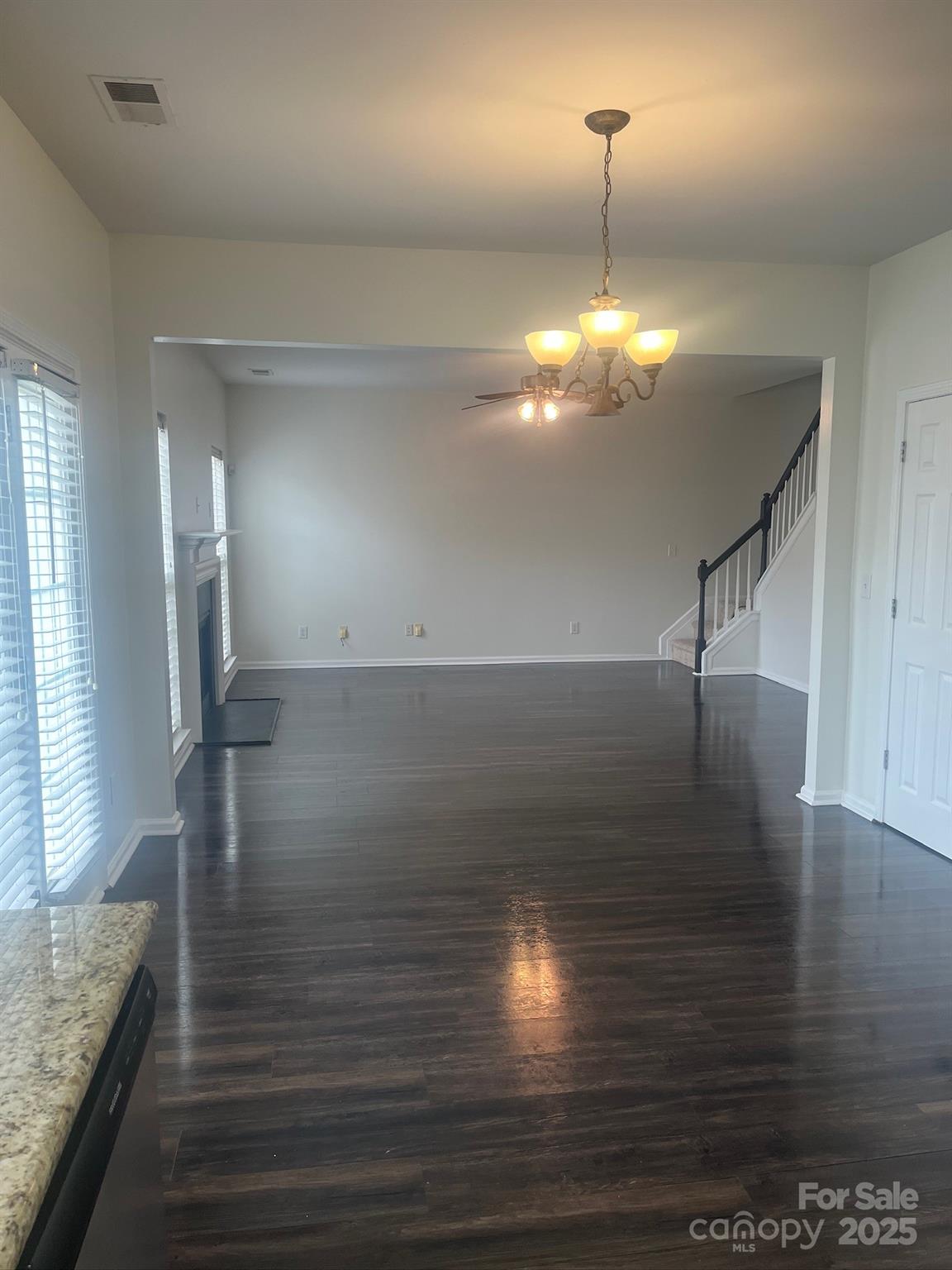 1139 Vine Cliff Lane