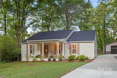 7416 Cross Tie Court Mint Hill NC 28227