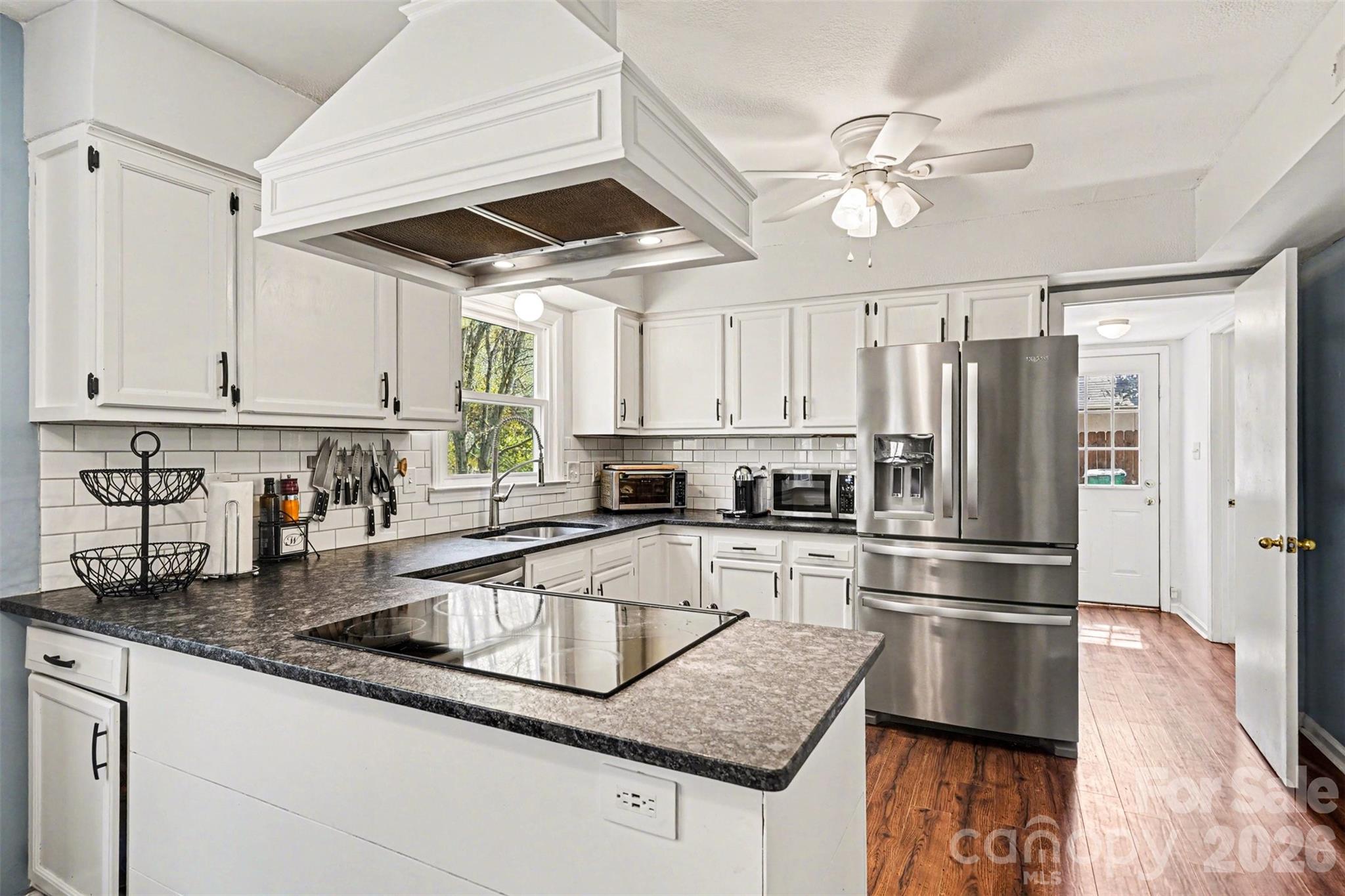 Settlers Landing - Residential