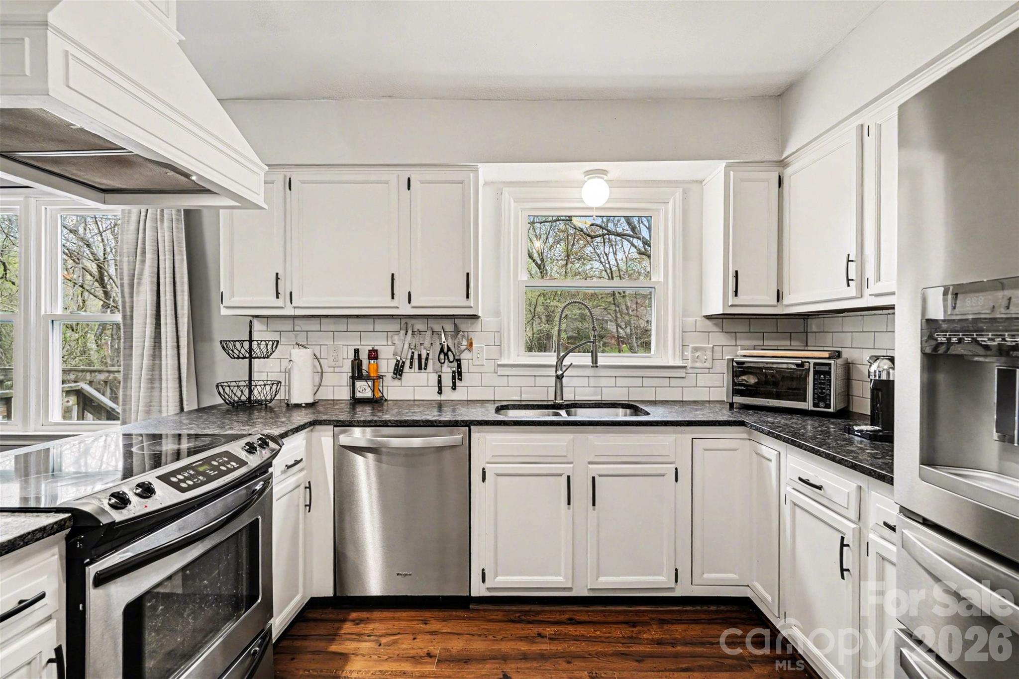 Settlers Landing - Residential