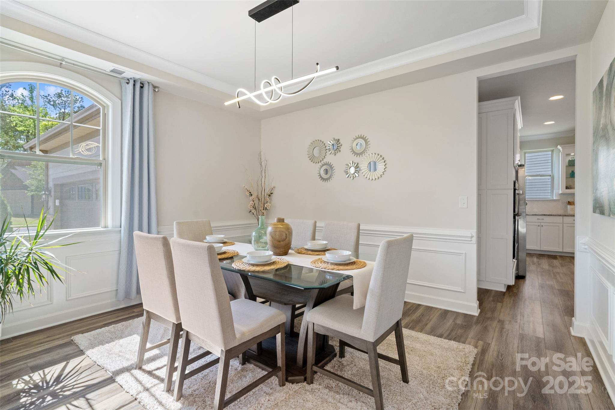 Lake Crest - Residential