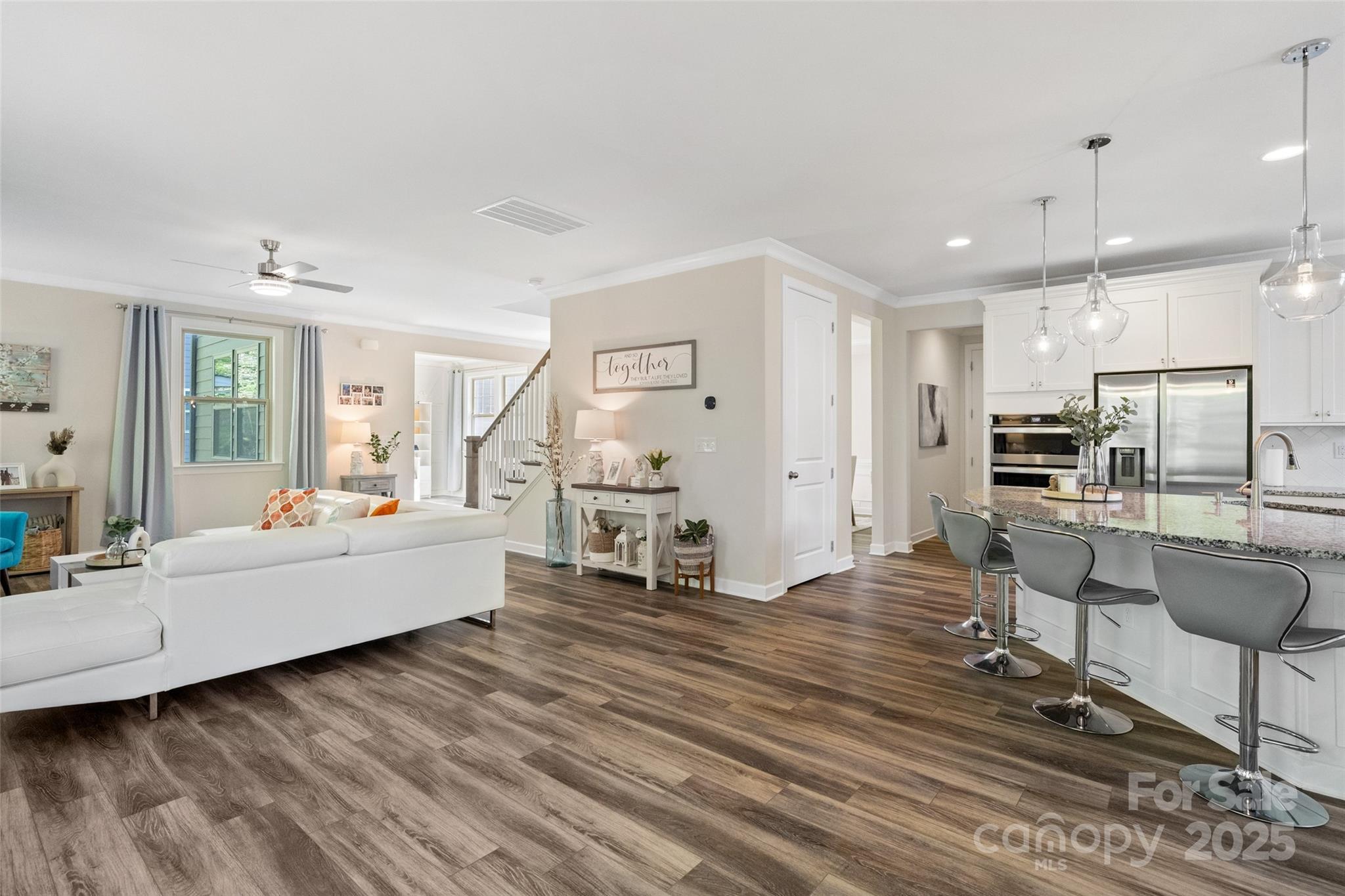 Lake Crest - Residential