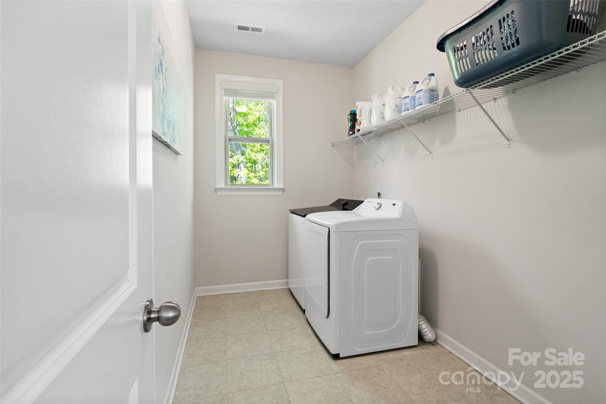 Lake Crest - Residential