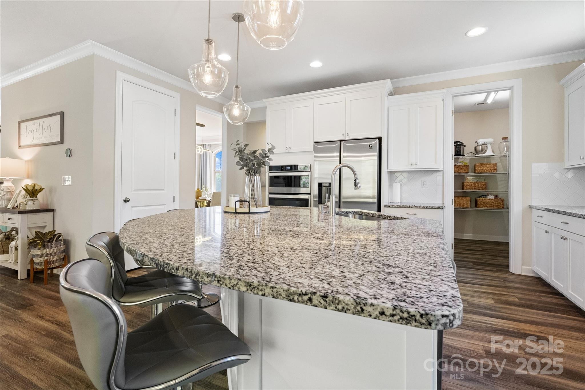 Lake Crest - Residential