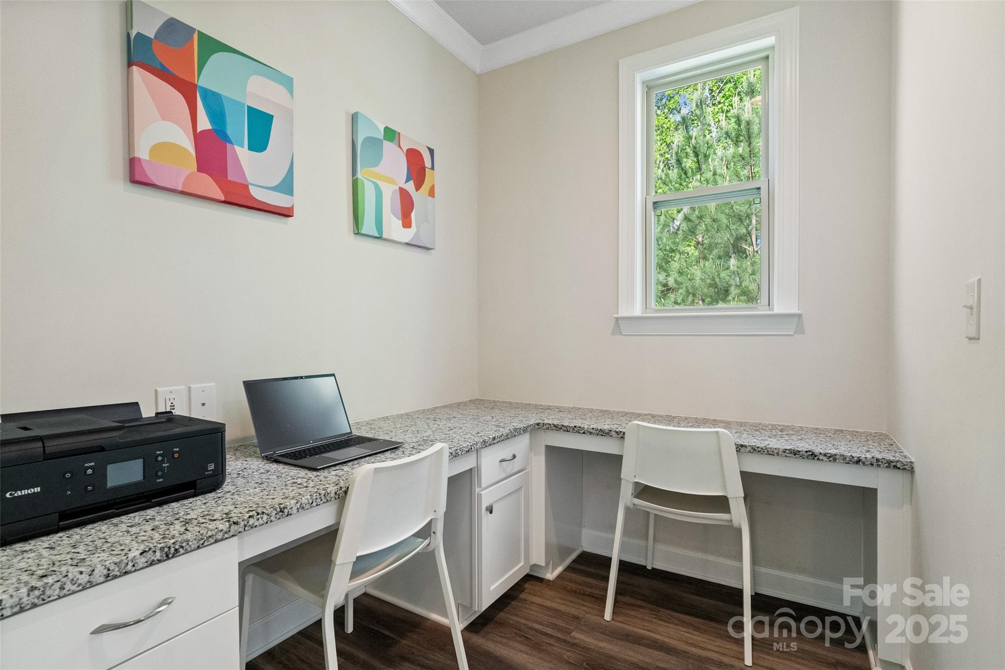 Lake Crest - Residential