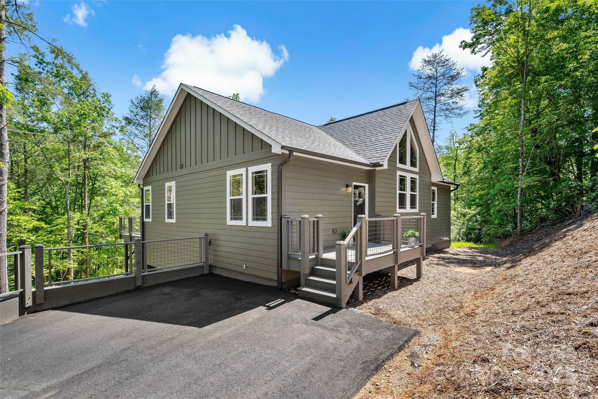 23 Laurel Crest Lane