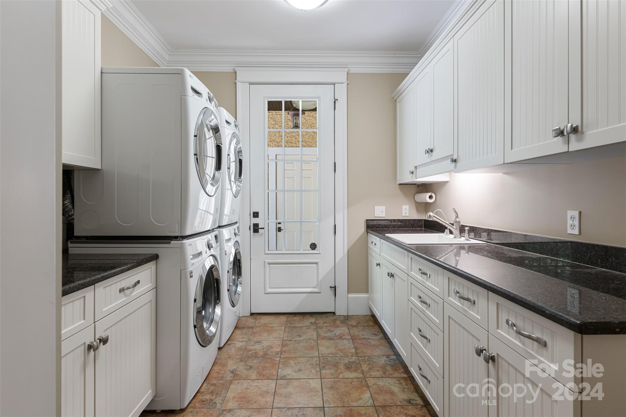 Biltmore Lake - Residential